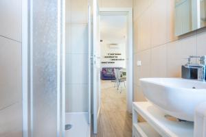 Dimora Li Mindi - Villa by the Sea with Jacuzzi