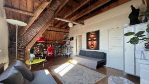 Penthouse Loft Central Harbour View, Free Parking