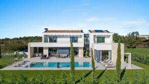 Villa Asmoa by Villas Guide