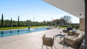 Villa Asmoa by Villas Guide