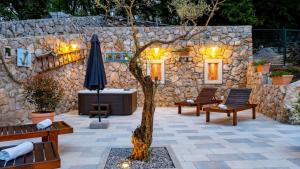 Villa Imortele aria with pool by Villas Guide