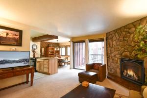 Park Place Torreys Peak Condo: Ski-In, Downtown Breck