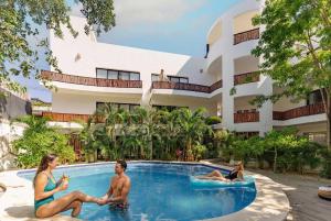 La Veleta Hotel - Trendy Stay - Pool View
