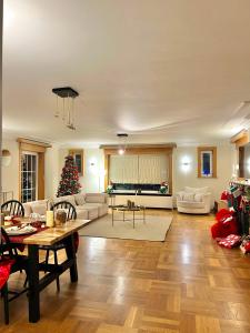 Luxury Villa Pool & Spa