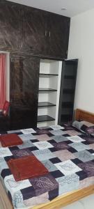 Santhi Home stay