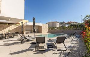 Cozy Home In Umag With Private Swimming Pool, Can Be Inside Or Outside