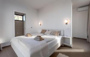 Cozy Home In Umag With Private Swimming Pool, Can Be Inside Or Outside