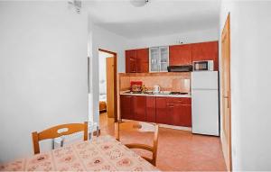 Amazing Apartment In Lopar With House Sea View