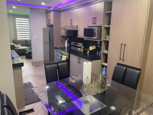 Modern 7 Bedroom Masterpiece on Portage Sleeps 16