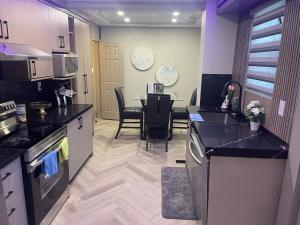 Modern 7 Bedroom Masterpiece on Portage Sleeps 16