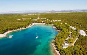 Gorgeous Apartment In Biograd With Sauna