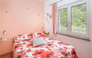 Awesome Apartment In Brsec With House A Panoramic View