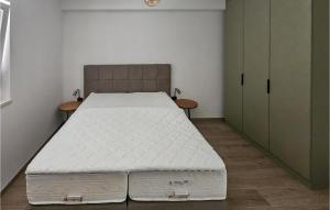 Pet Friendly Home In Pakovo Selo