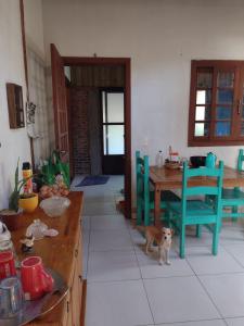 Casa na natureza com estacionamento no Rio Tavares