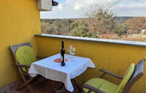 1 Bedroom Lovely Apartment In Belej