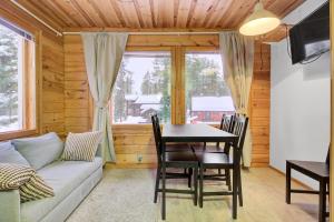 Pyhäkoti D - 30 Meters From the Slopes