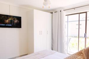 Tuscan Flatlet at 13 Olives Estate