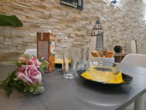 Les Méridiennes - Terrasse & CLIM - Parking Privé - PET FRIENDLY - Offre Spéciale - HolyRiviera Services