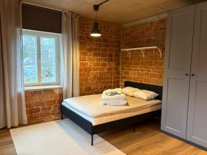 H7 Stuudiokodud- SELF CHECK-IN