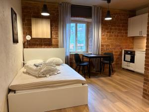 H7 Stuudiokodud- SELF CHECK-IN