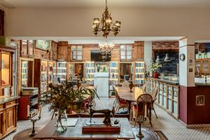 Labor Alliance Residence by LovelyStay