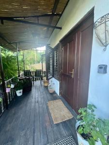 Menyecske Guesthouse