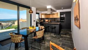 Luxury villa Mar with infinity pool in Rab