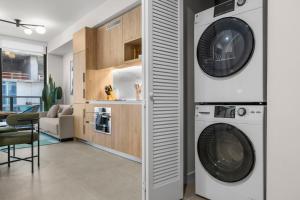 Downtown lifestyle - Luxury condo & Rooftop Pool
