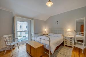 2 Bed in Mumbles oc-hh1201