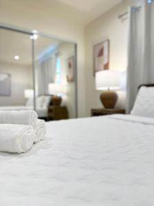 2BR Bohemian Haven Near Walk of Fame - BR6 - BUR