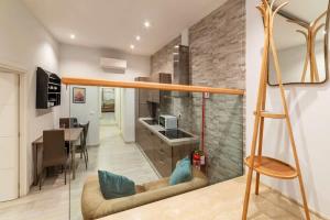 Loft tra Castel SantAngelo e centro storico