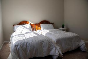 Charming 3 Bedrooms with Spacious Living and Convenient Location to Shopping & Interstate