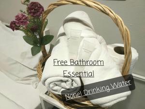 Fan Room Near Bangkok hospital Across Night market