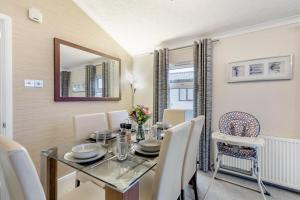 3 Bed in Tresaith oc-g34073