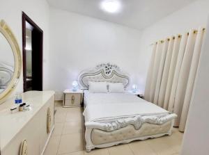 City Lights holiday home