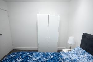 4 Bed Recently Refurbished Home Free Parking