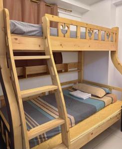 Cozy 3BR Family Stay Near T3 Airport