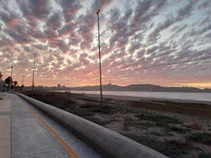 Departemento en Avenida del Mar