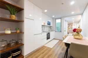 The Floral Central Pearl by Portugal Active