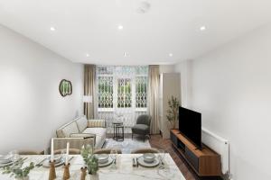 High End Flat in Prime Location Sleeps 5