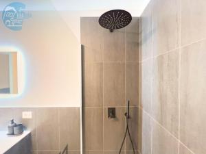 Blue Palace 5D Tirabora Short Rent