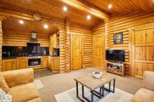 Host and Stay - Mystic Falls