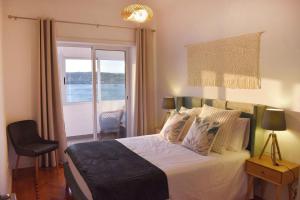 Flat in Cacilhas – Lisbon Stunning River Views