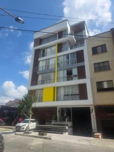 Habitación en apartamento familiar