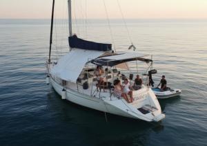 Day Use Veleiro Catavento em Paraty