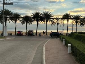 中天海滩温馨海边度假公寓长租打折 Lumpini Park Beach Jomtien