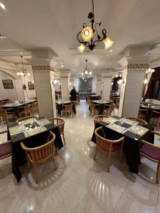 Hotel Mounia