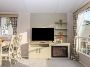 Caravan B61 at Landscove Holiday Park