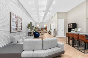 NEW Ultimate Downtown Boston Game Loft Free Parkng