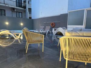 Central Oasis with Private Pool and Lounge Area